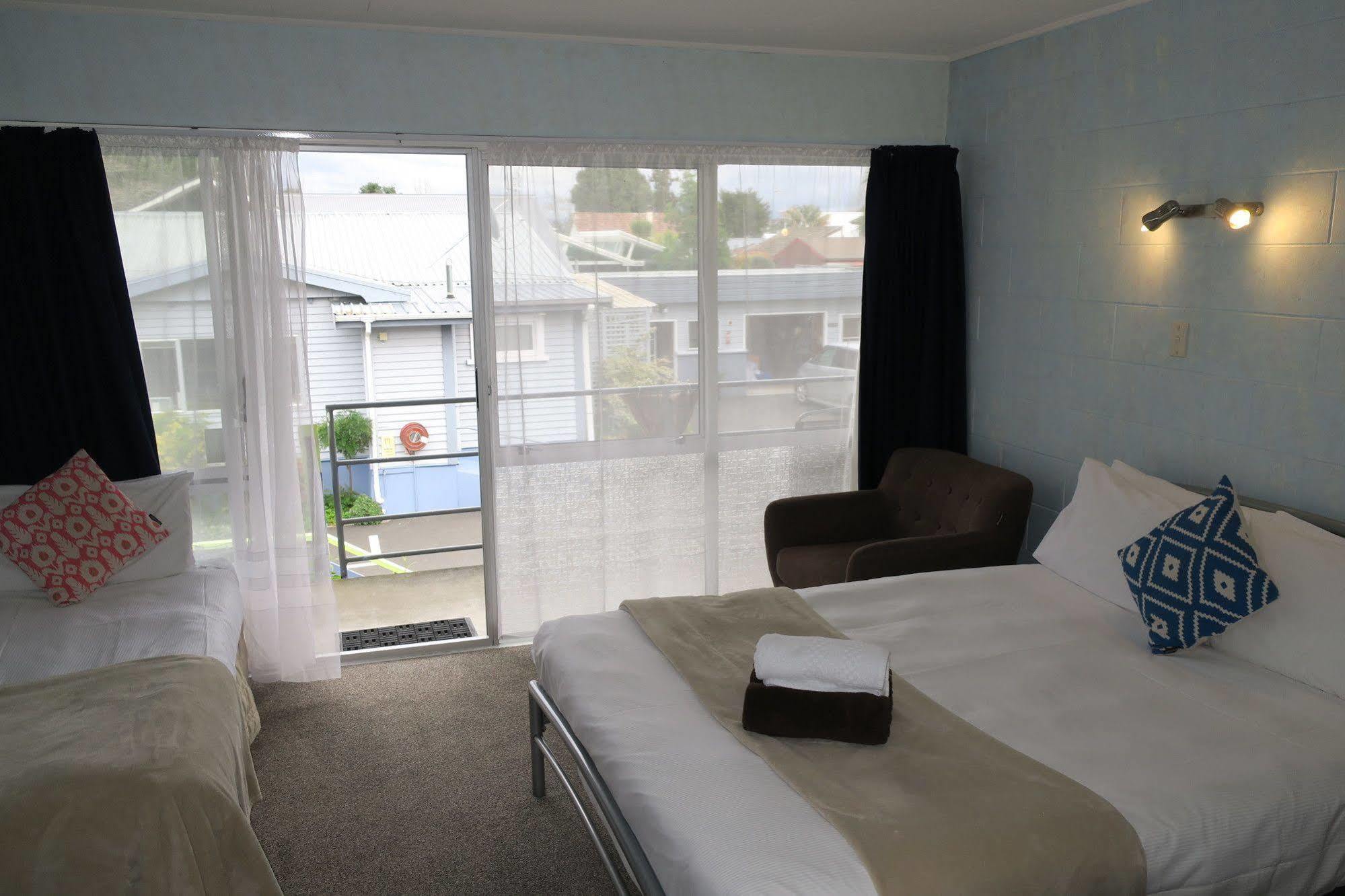 Roselands Motel Тауранга Екстер'єр фото